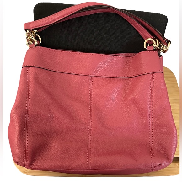 Coach Shoulder Bag in Rose Pink - Picture 5 of 12